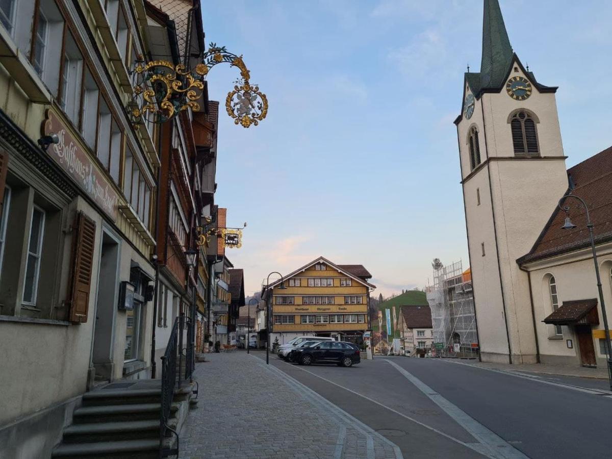 Backpacker Baeren Apartment Urnasch ภายนอก รูปภาพ